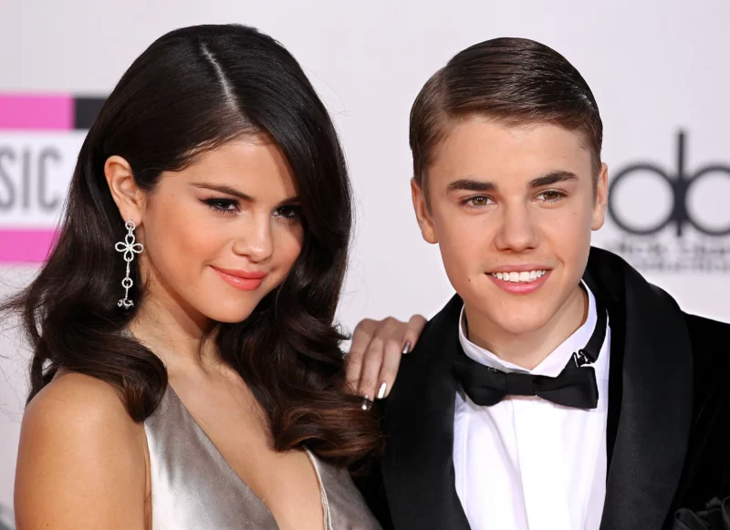 Justin Bieber Net Worth with salena gomez Compared to Other Celebrities